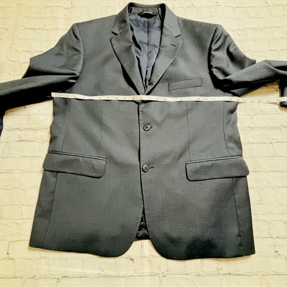 Jos. A. Bank Traveler Blazer Mens 44S Blue Gray Wool Tailored Fit Two-Button - Picture 8 of 12